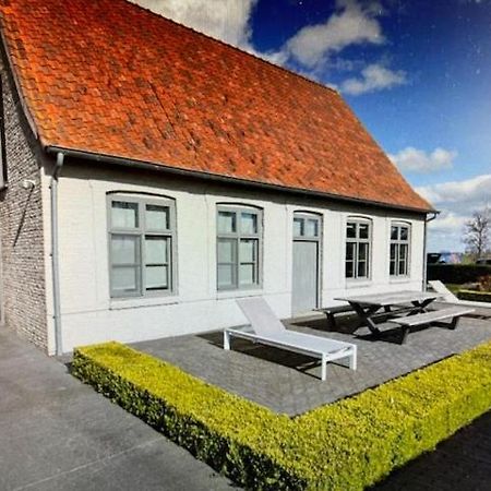 Schravenhoek Met Indoorzwembad En Sauna Veurne Exterior photo