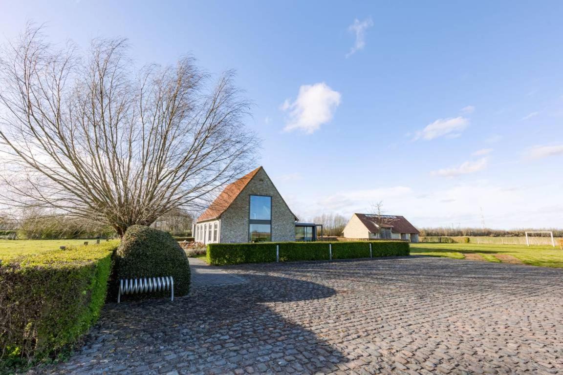 Schravenhoek Met Indoorzwembad En Sauna Veurne Exterior photo