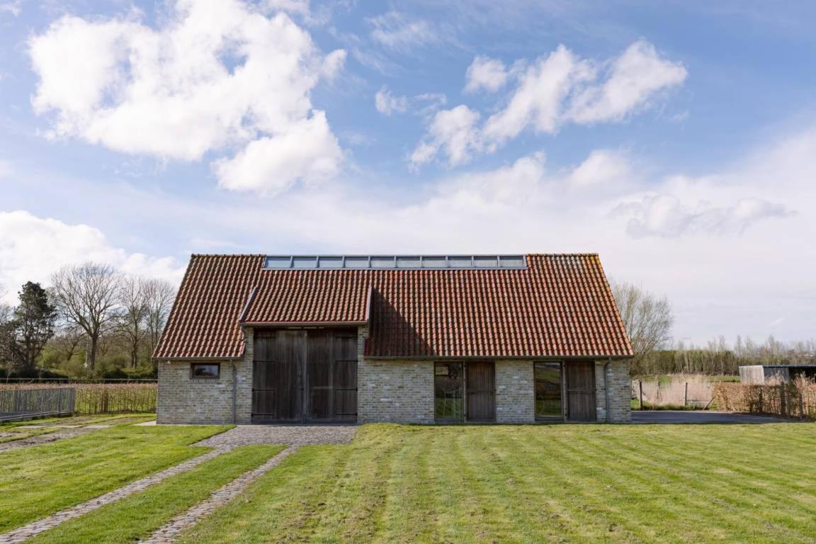 Schravenhoek Met Indoorzwembad En Sauna Veurne Exterior photo